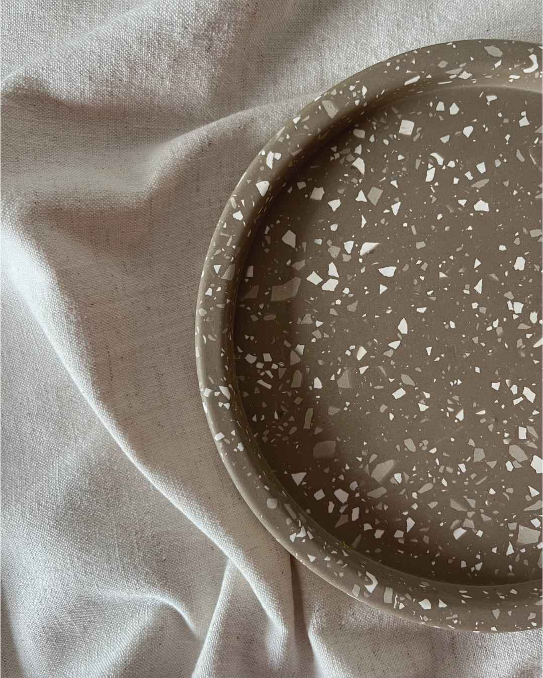 #farbe_kühles braun